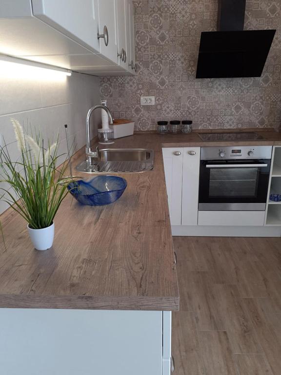 Apartmani Goga 2 Molat Exterior photo